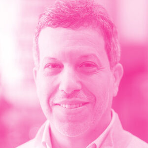 Hassan el Bouhali's headshot with a hot pink filter